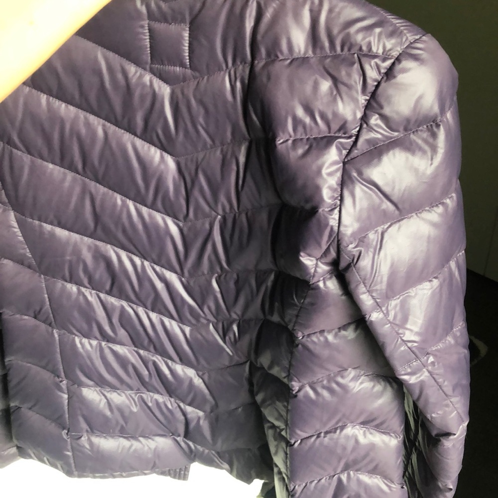 Gap Light Down Jacket - image 7